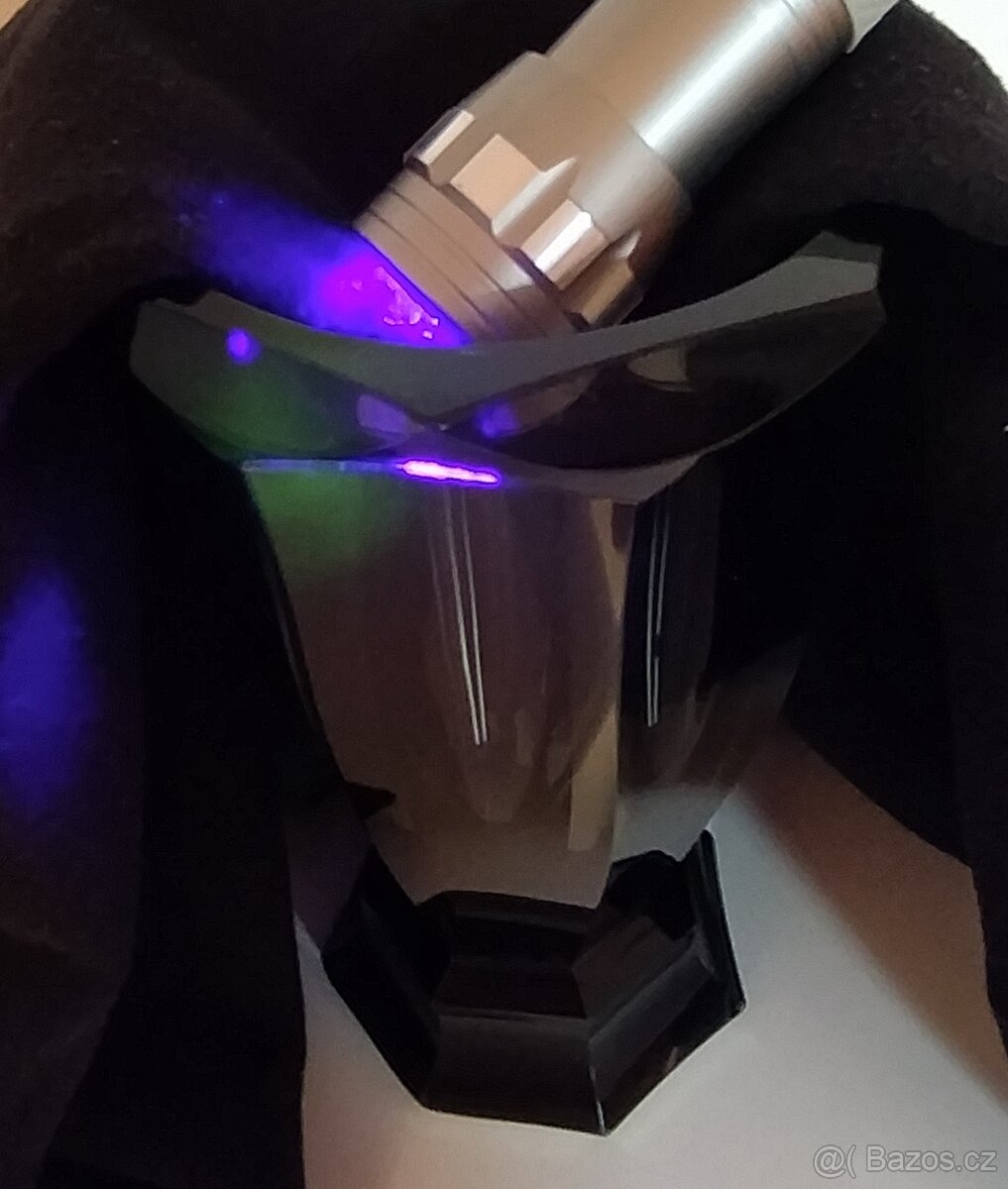 Starožitná skleněná Art Deco hranovaná váza, Rudolf Hloušek - 11