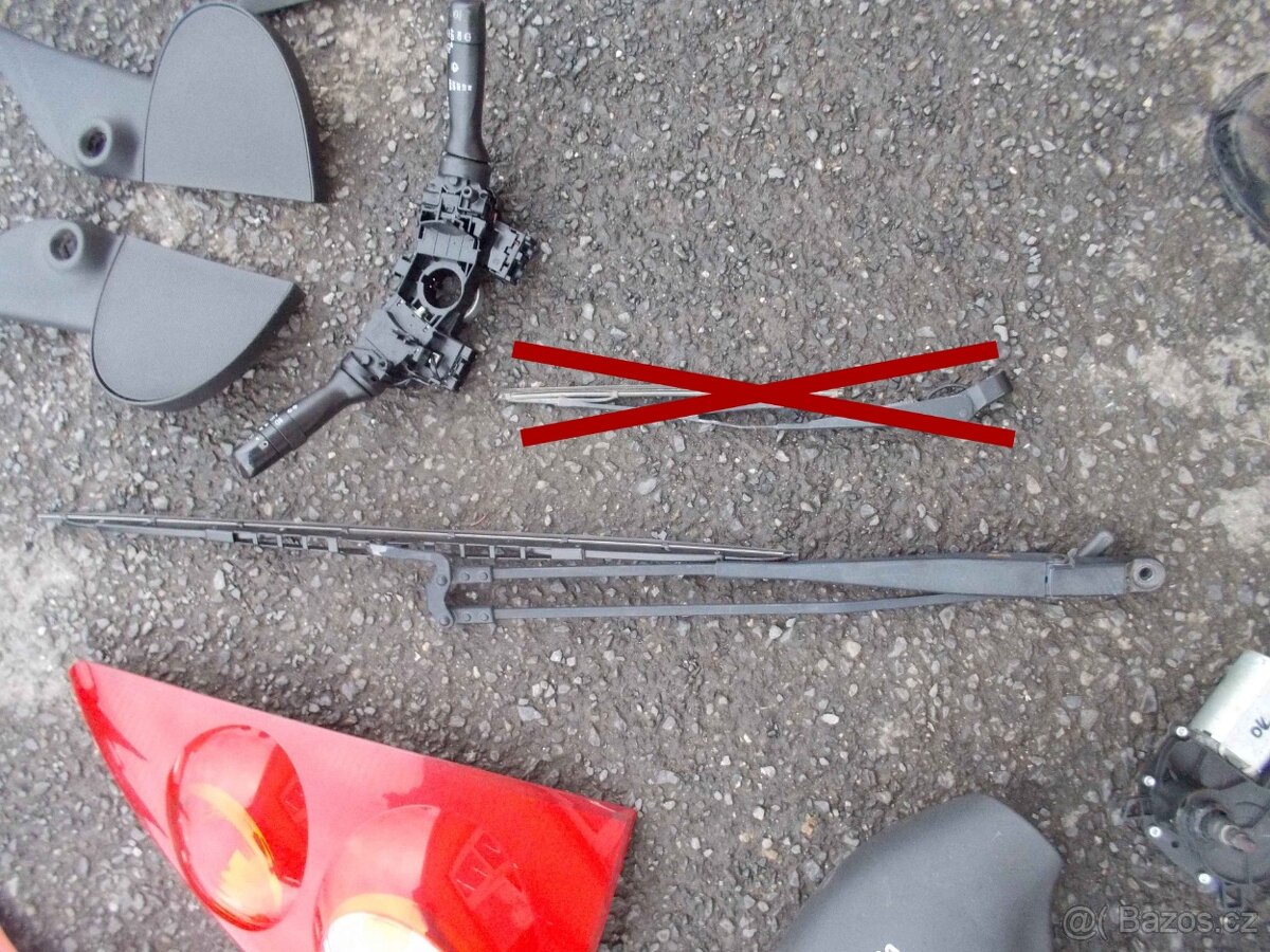 Díly 2. Peugeot 107 1.0 50kw, model 2005-2009 - 11