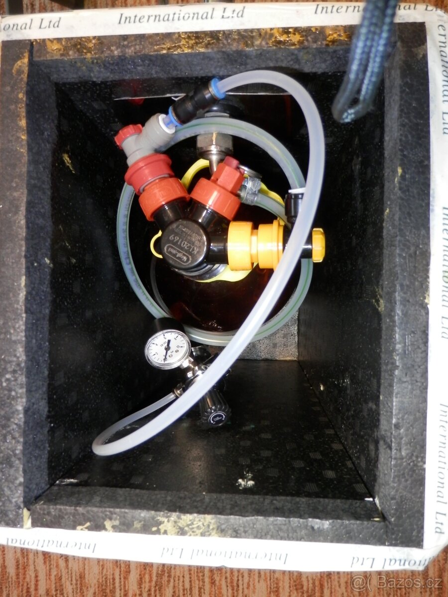 Prodám chladící výčep na pivo. - 11