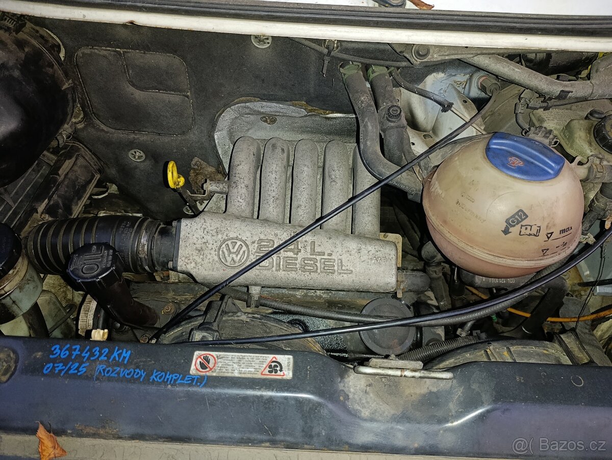 Transporter 2.4 vysoký obytny Volkswagen - 11