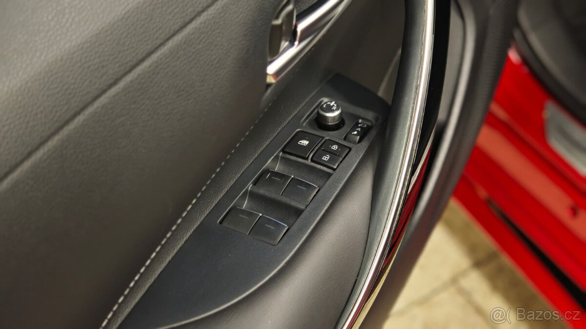 Toyota Corolla GR 1.8 Hybrid LPG - 11