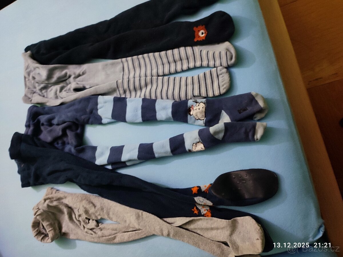 Mix oblečení vel 104, 110, kolem 100 ks - 11