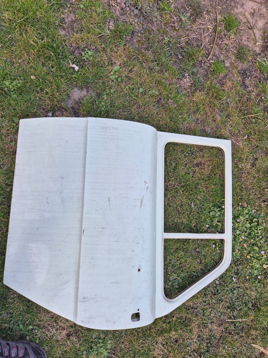 Díly škoda 100 - 11