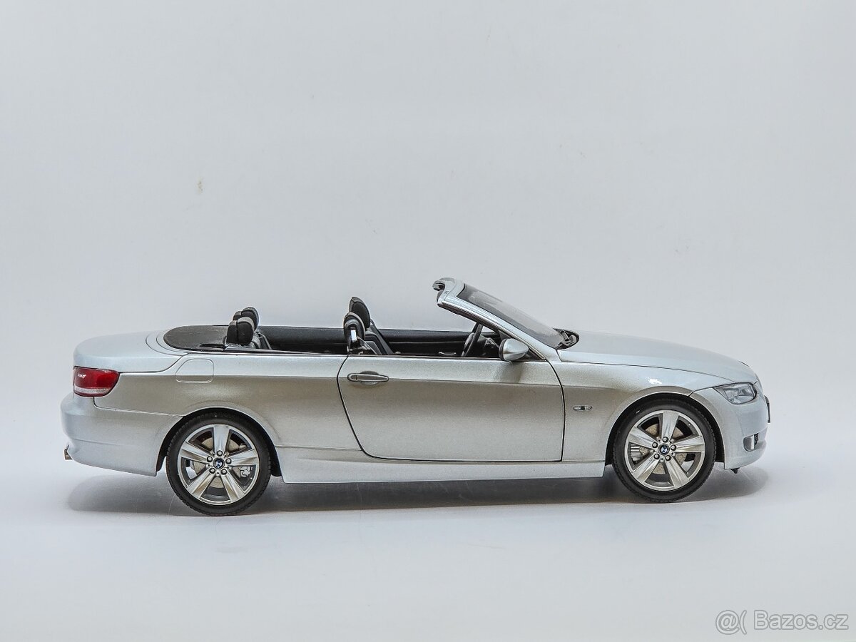 BMW E93 Cabrio 1:18 Kyosho - 11