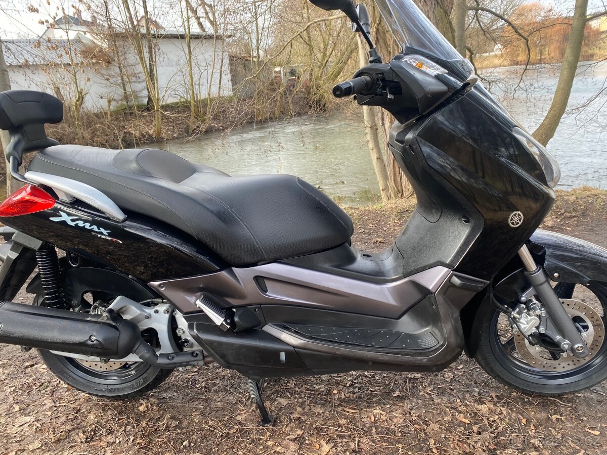 Yamaha X max 125 - 11