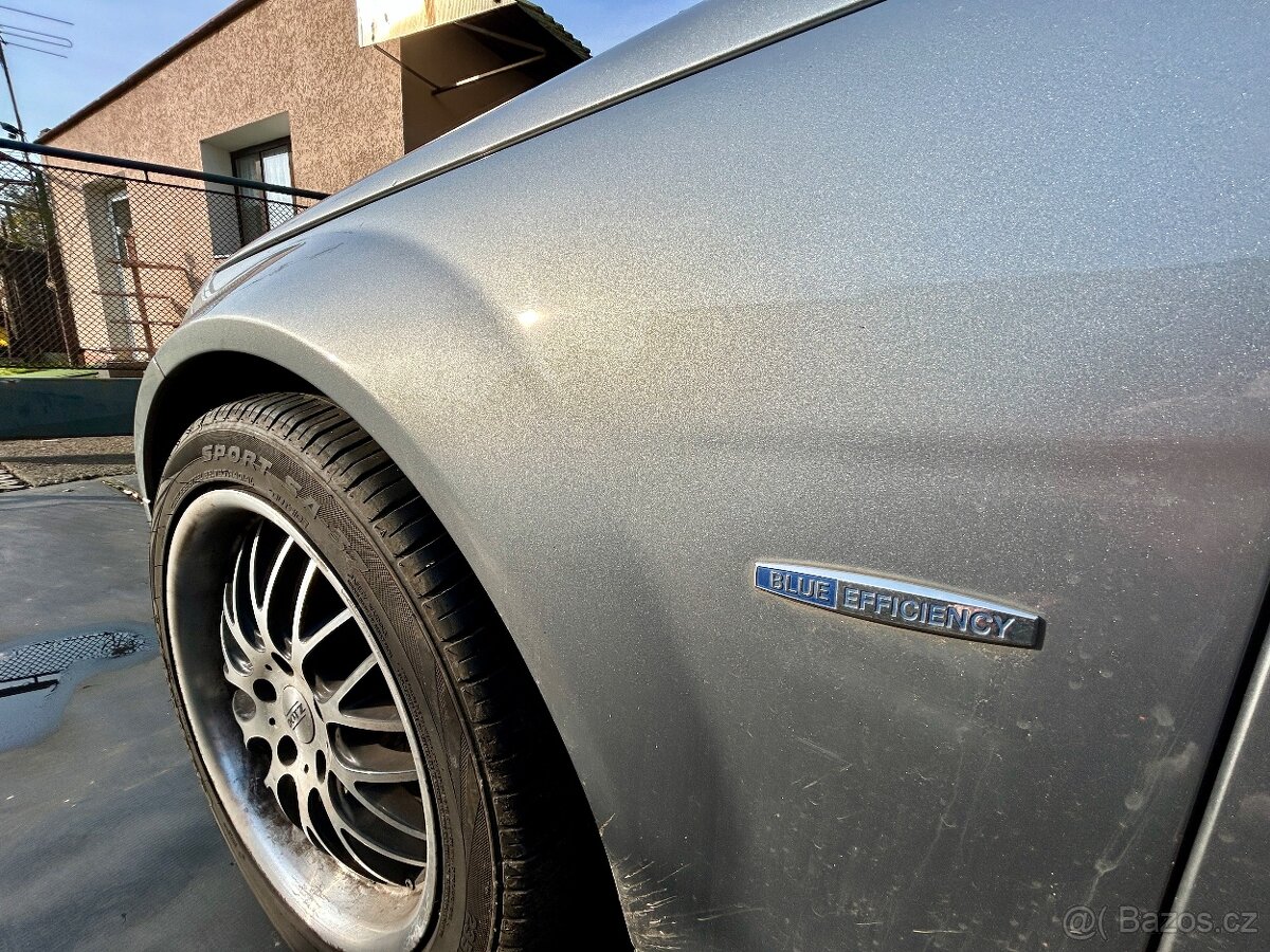 Mercedes-Benz C 200 CDI - 11