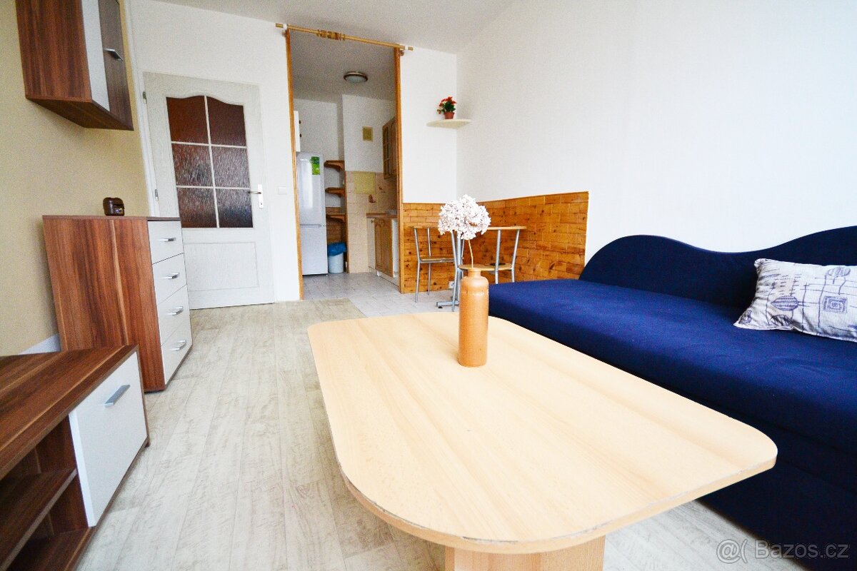 Prodej 2+kk Holandská 2438, Kladno, 42 m2 - 11