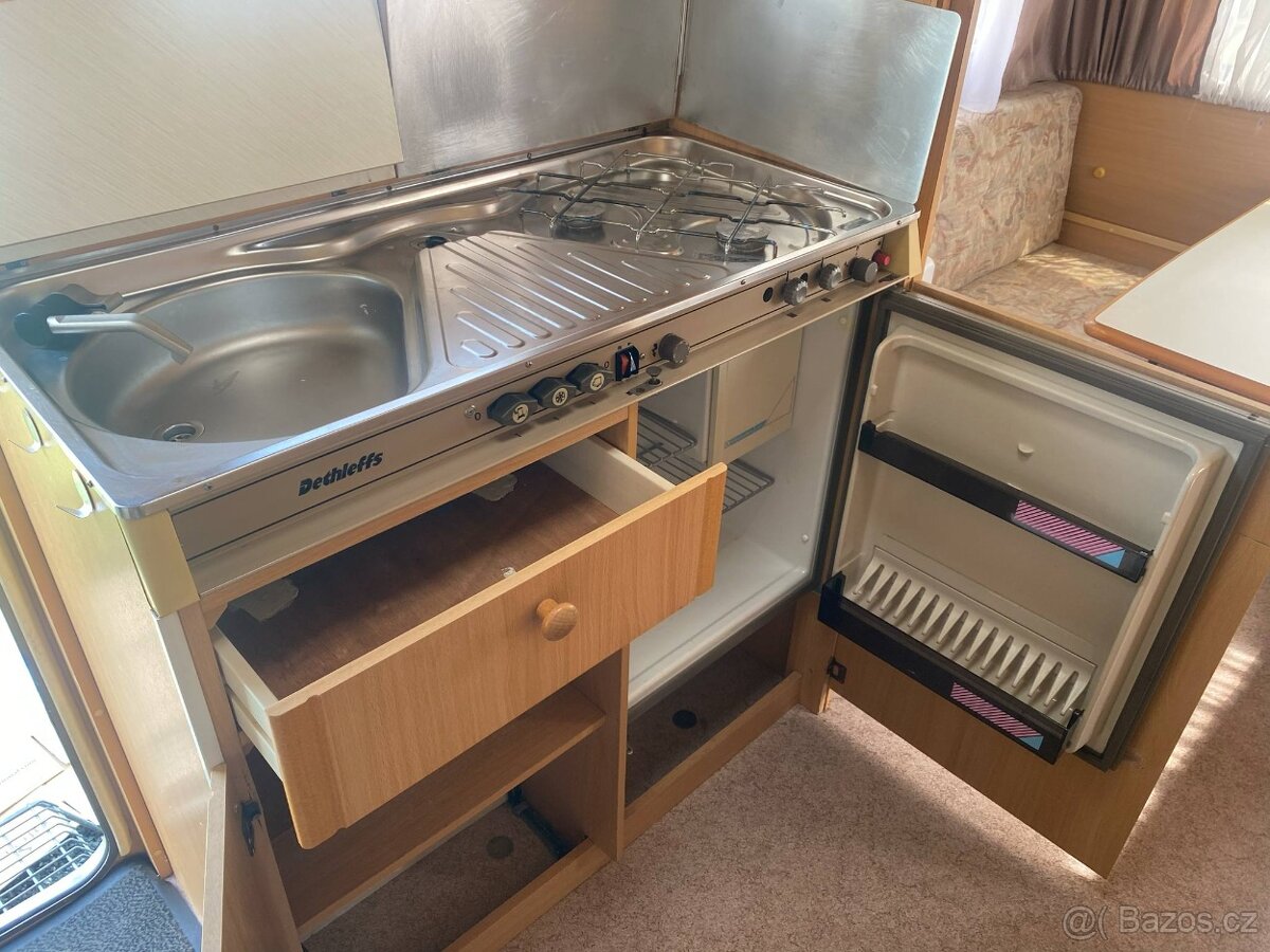 Dethleffs Camper 450/ 100 km/h - 11