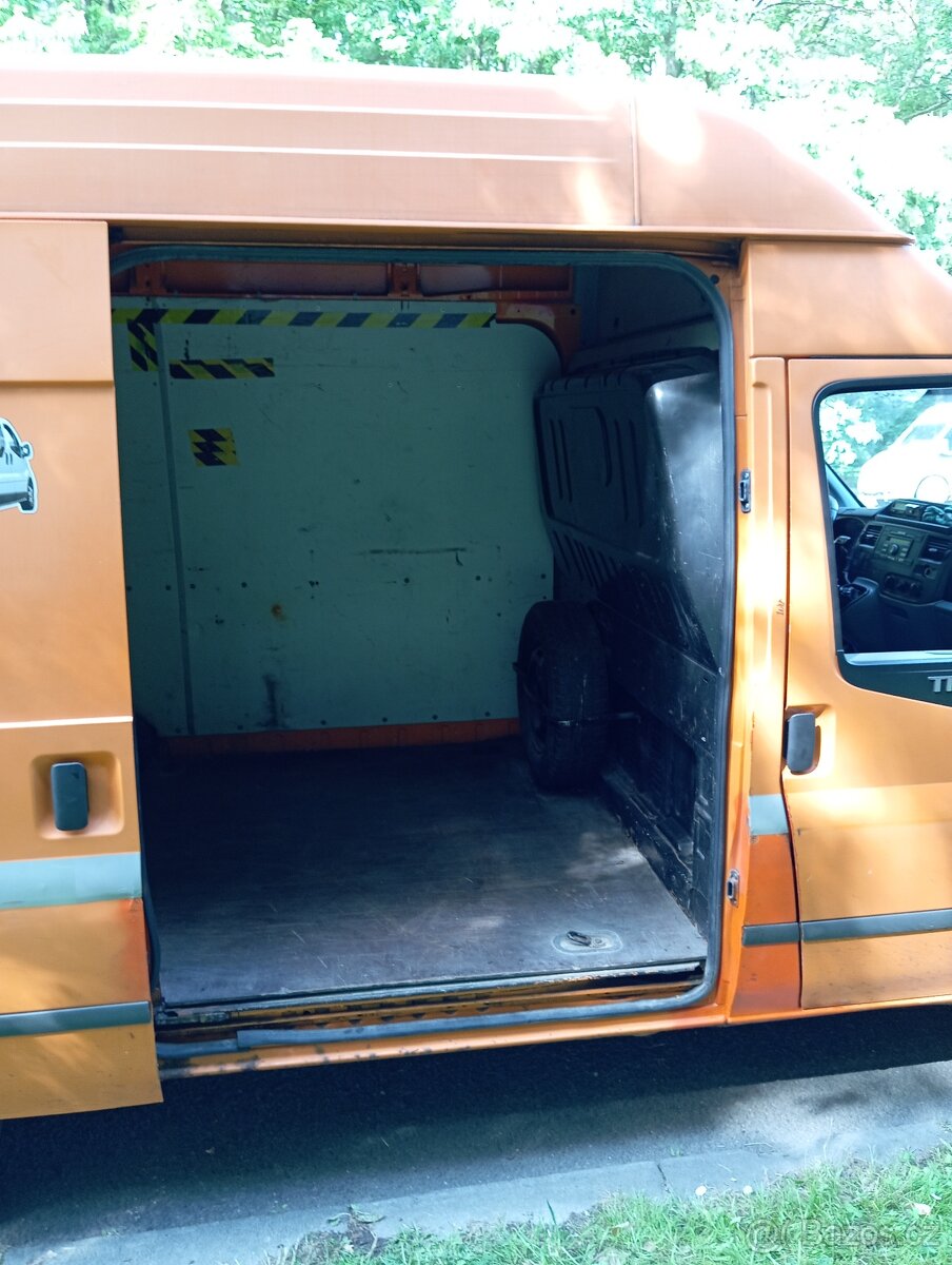 Transit 2,2 TDCi, L2H3 - 11