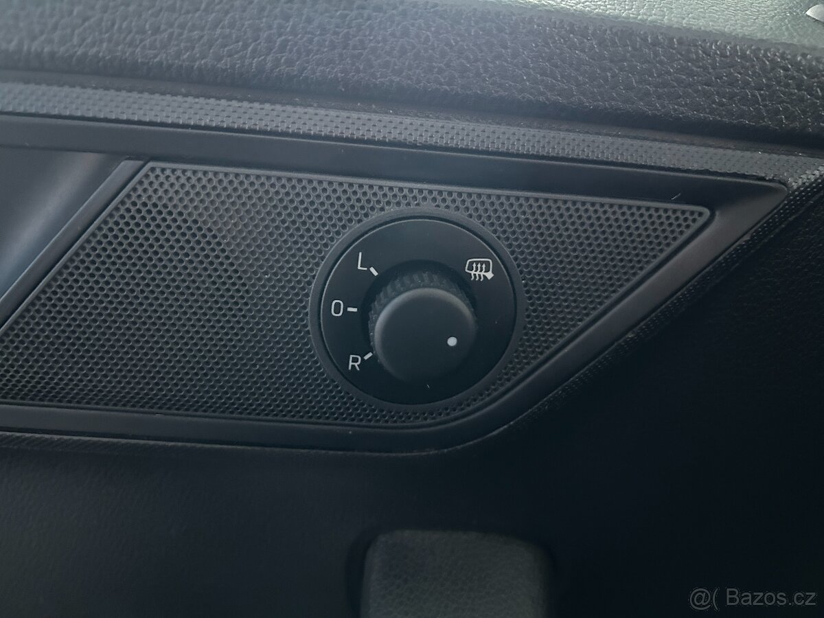 Škoda Fabia 1.2 TSI 81kW,STYLE,SERVISKA - 11