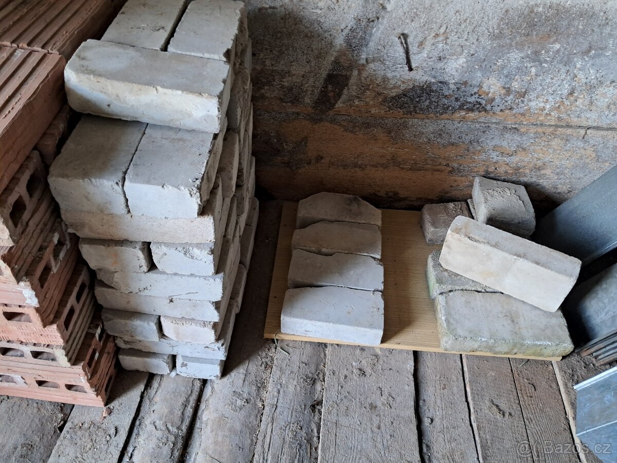Cihly plné - 11