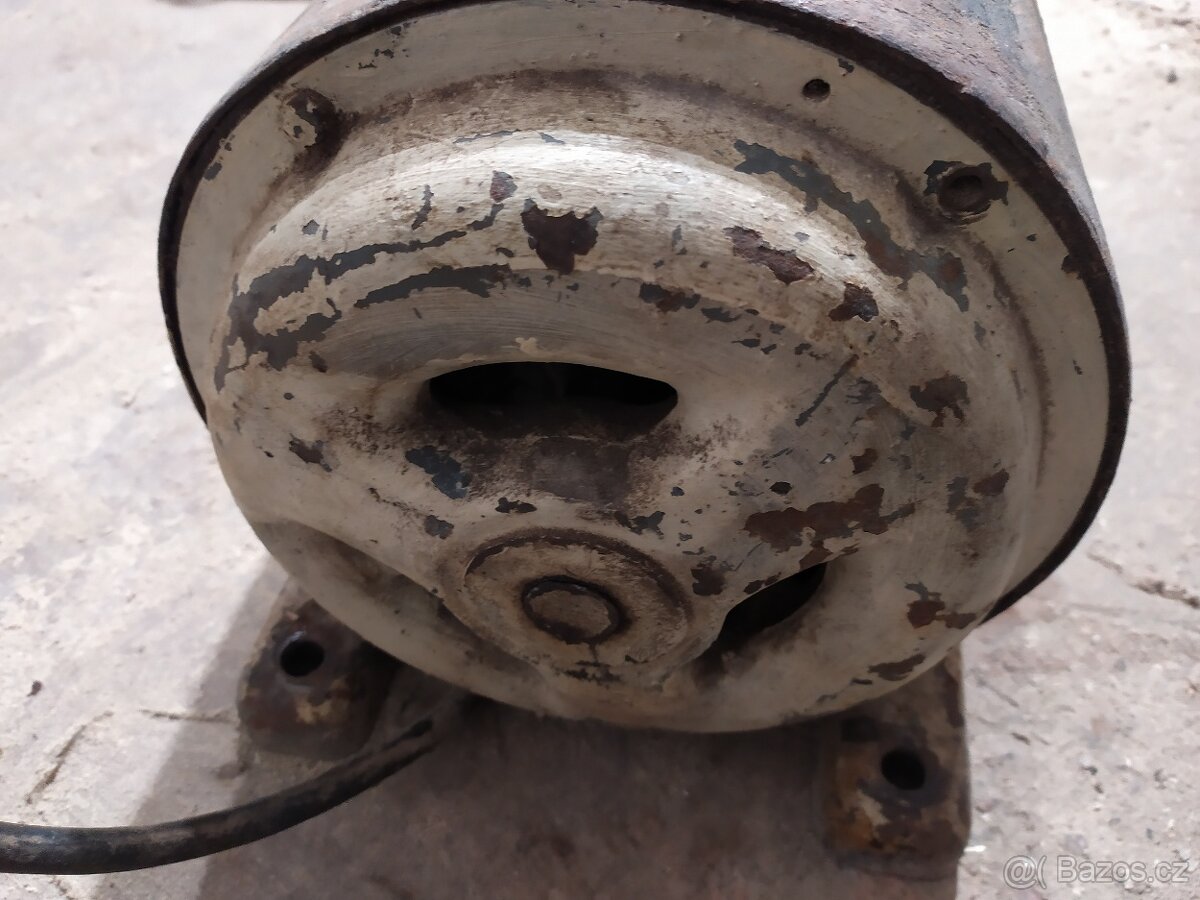 Elektromotor AEG - 11