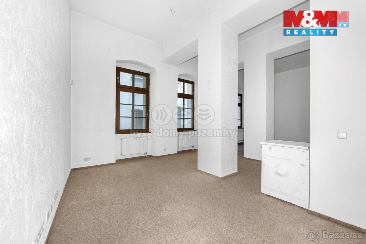 Prodej bytu 1+kk, 59 m², Plzeň, ul. Veleslavínova - 11