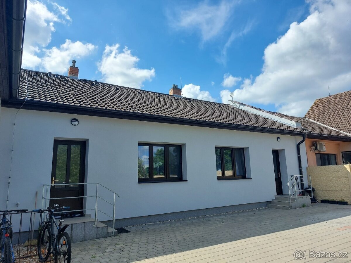 Pronájem bytu 1+kk v Rohatci - 11