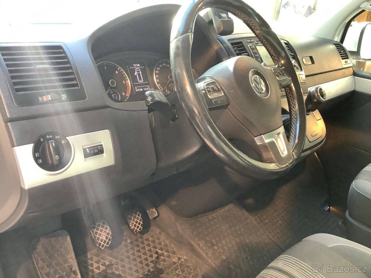 VW Multivan T5 2.0TDI 103kW Match,DPH,tažné,navi - 11