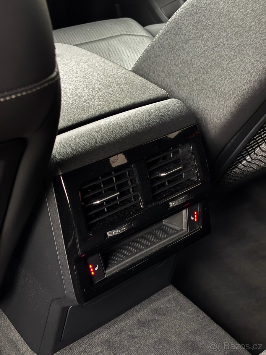 Volkswagen touareg 3.0 V6 Rline - 11