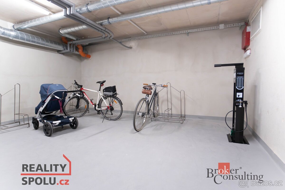 Pronájem, byty/1+kk, 37 m2, Bratislavská 946/82, 60200 Brno, - 11