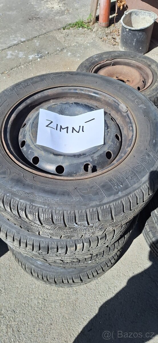 Pneu zimní/letní 175/70r14 - 11