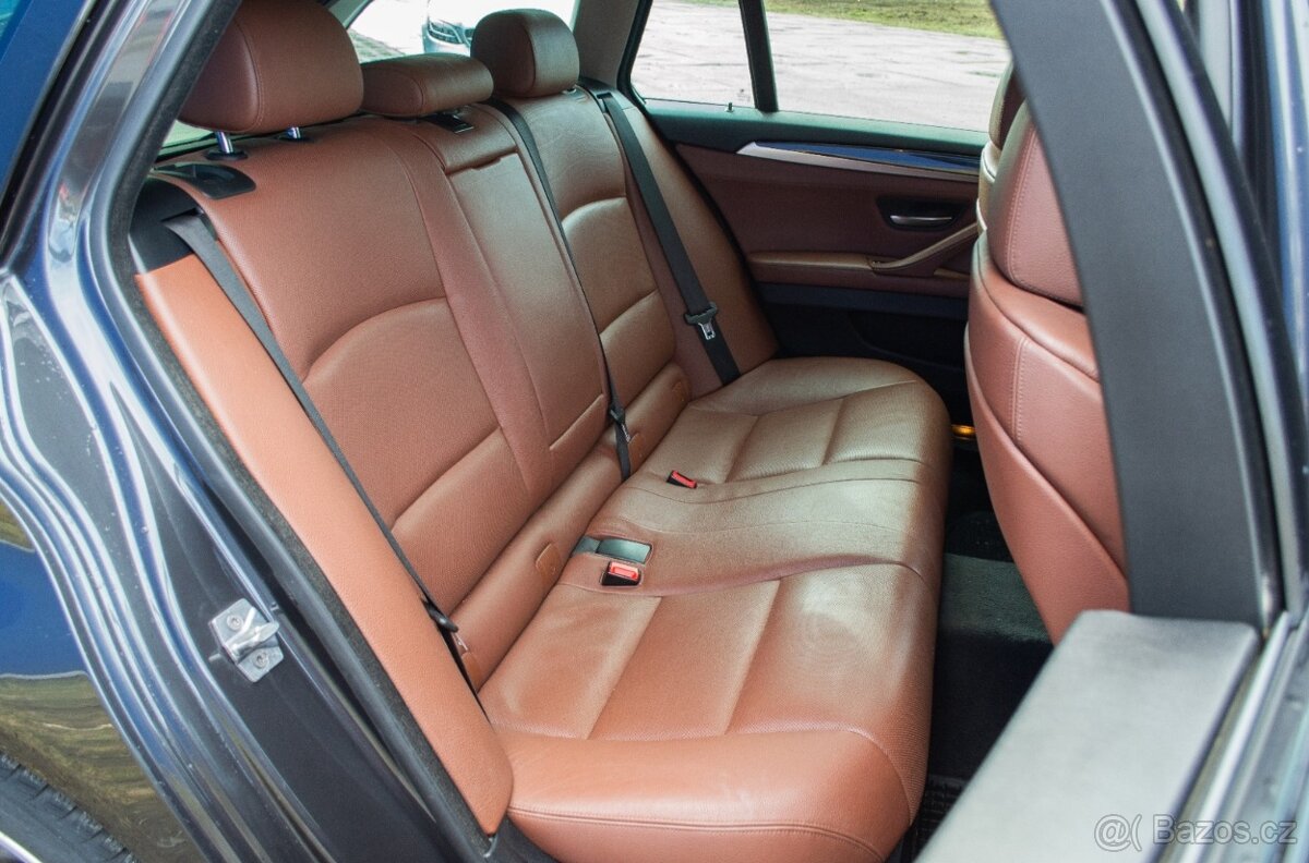 BMW Rad 5 F11 Touring 530d xDrive - 11