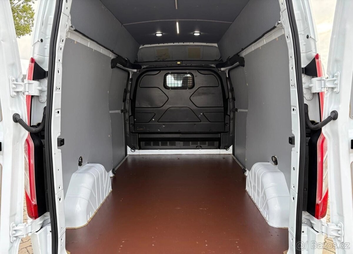 Ford Transit Custom L2H2 2.0TdCi/170koni - 2020 - 11