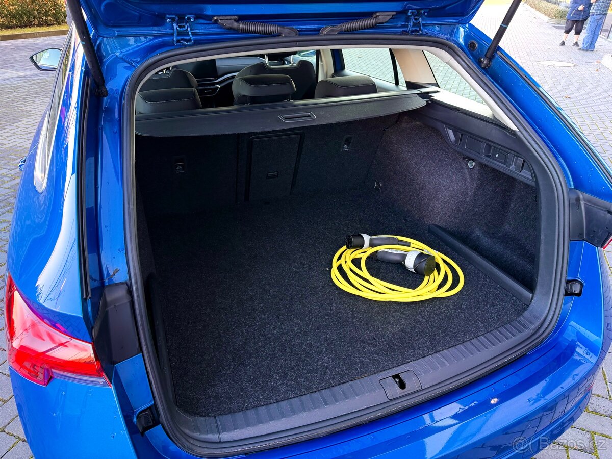 Škoda Octavia iV STYLE+ / 2022 / DPH / DCC - 11