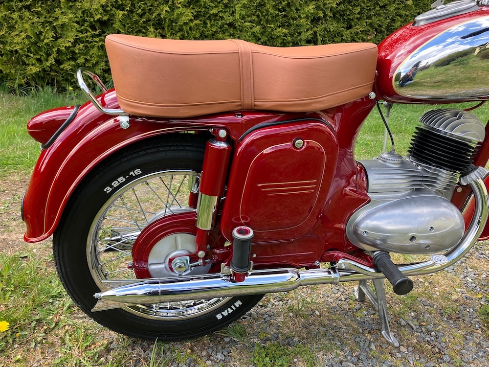 JAWA - ČZ 175/356 - 11