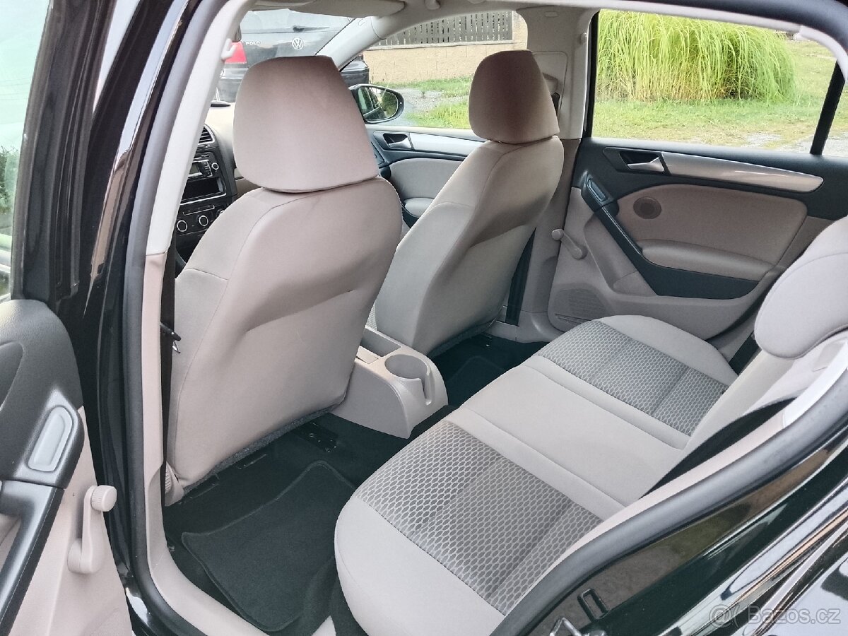 VW GOLF VI 1.4i 59KW - 11