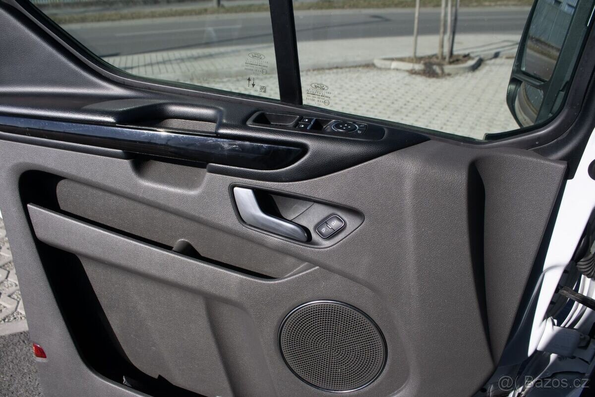 Ford Tourneo Custom 125kW 2022 - 11