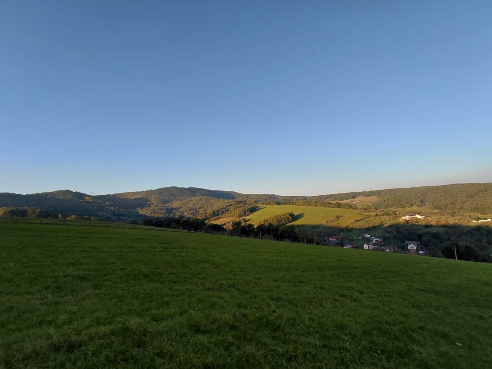 Projekt vč. st. povolení a pozemku - 45 631 m2; Podhradí - 11