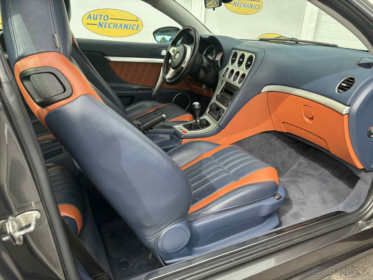 Prodám Alfa Romeo Brera 2.2 JTS - 11