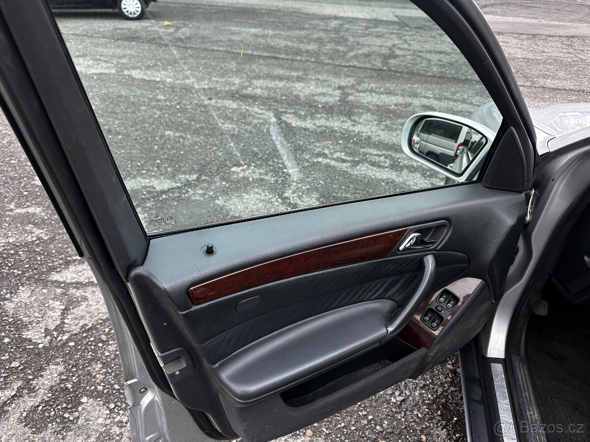 MERCEDES-BENZ C240 - AUTOMAT - KŮŽE - 11
