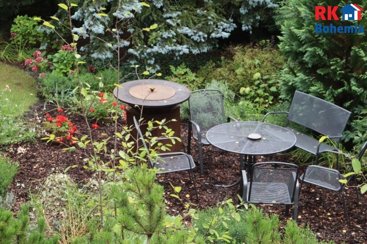 Krásný byt 3+kk o celkové ploše 77m2 ve 3NP s možností parko - 11