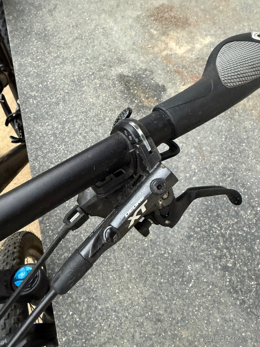 Celoodpružené MTB – FOX (předek + zadek), Shimano XT, top st - 11