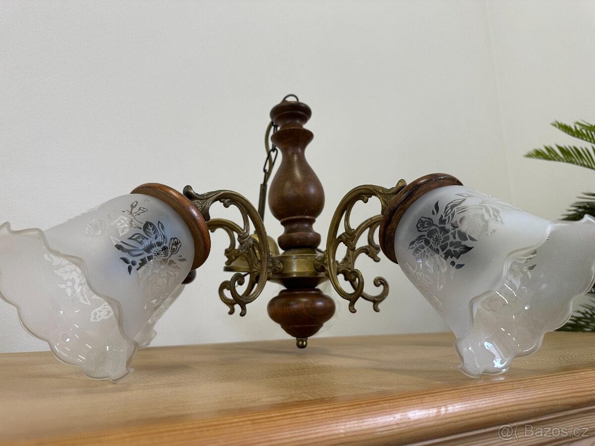 Závěsný rustikální lustr 5-ti ramenný s pískovaným sklem. - 11