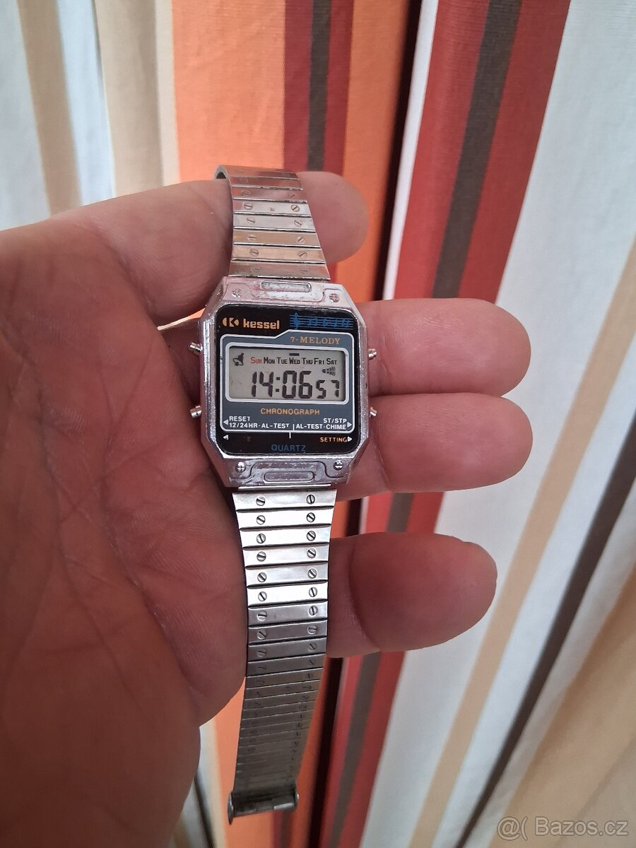 Digitální hodinky KESSEL - 11
