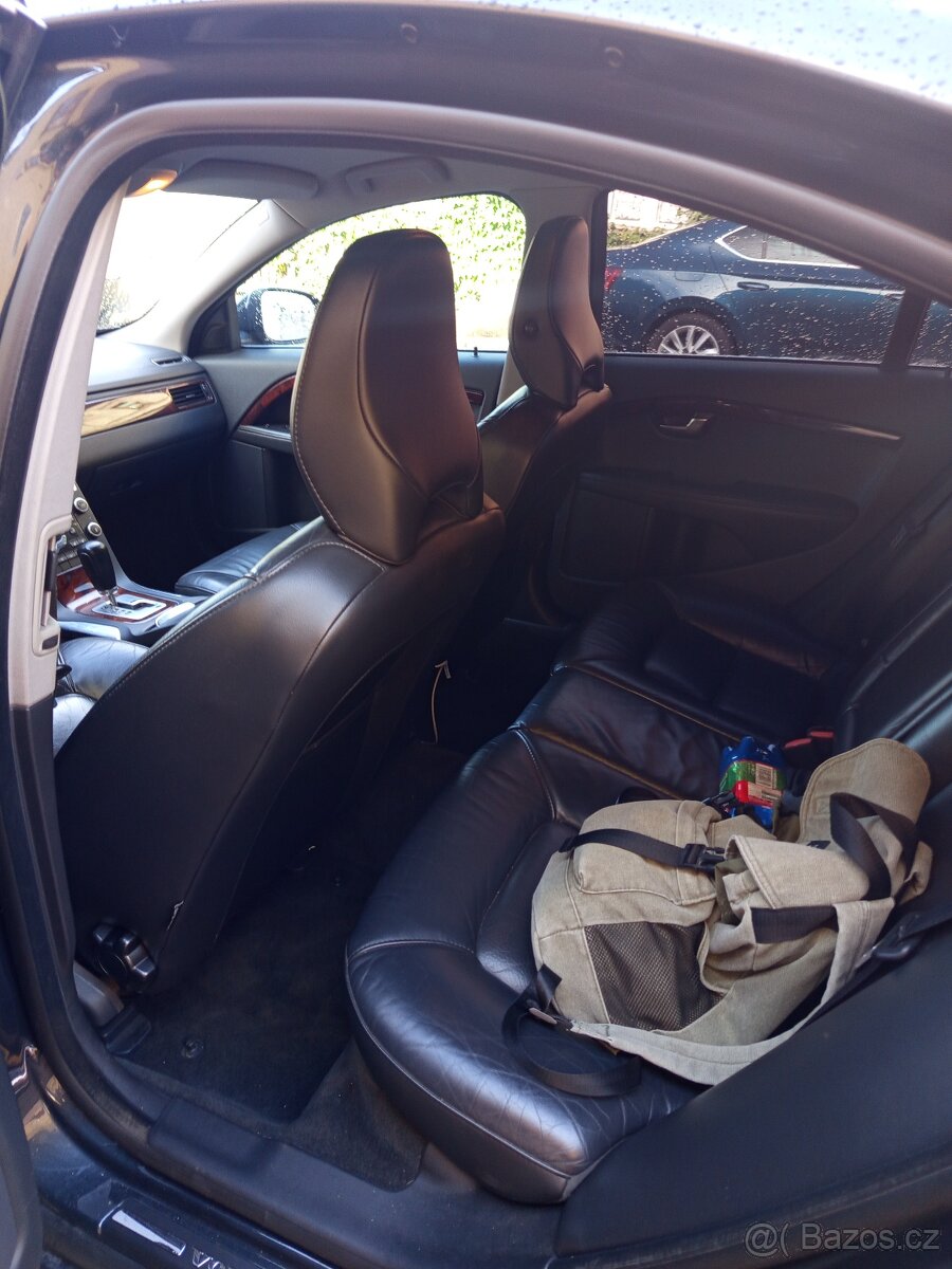 Volvo S80 - 11