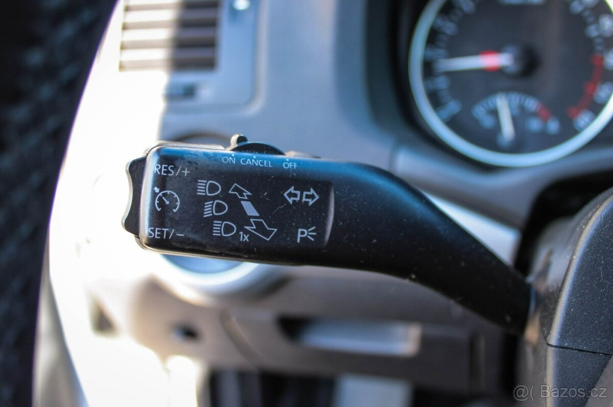 Škoda Octavia Combi 1.6 TDI CR DPF Classic - 11