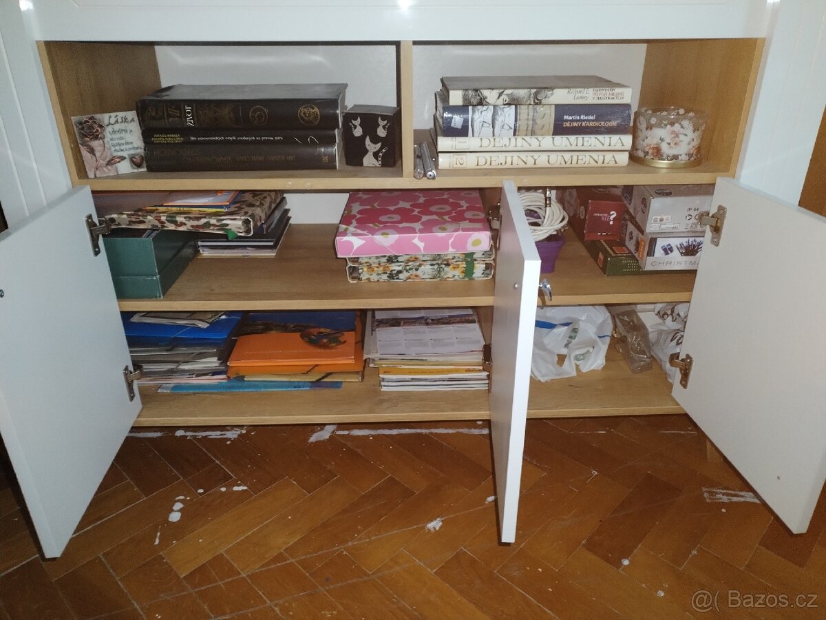 Skříňka kamkoliv - 11