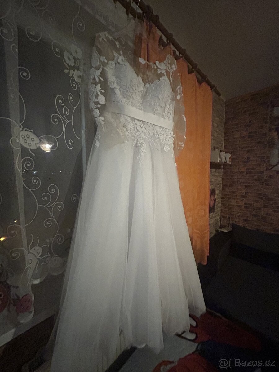 Svatebni Šaty - 11