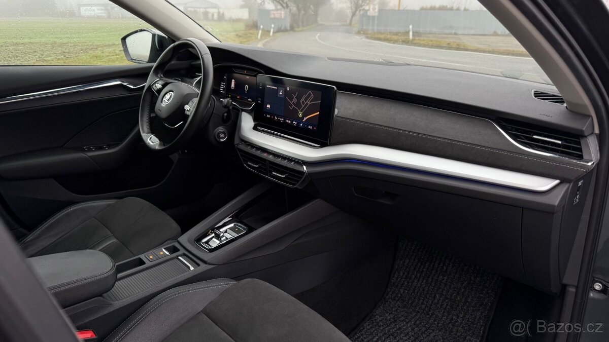 Škoda Octavia IV 2,0 TDI 110 kW DSG Tažné Alcantara Matrix - 11