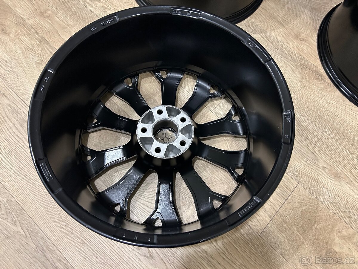 Alu kola 5x112 R20 AEZ - 11