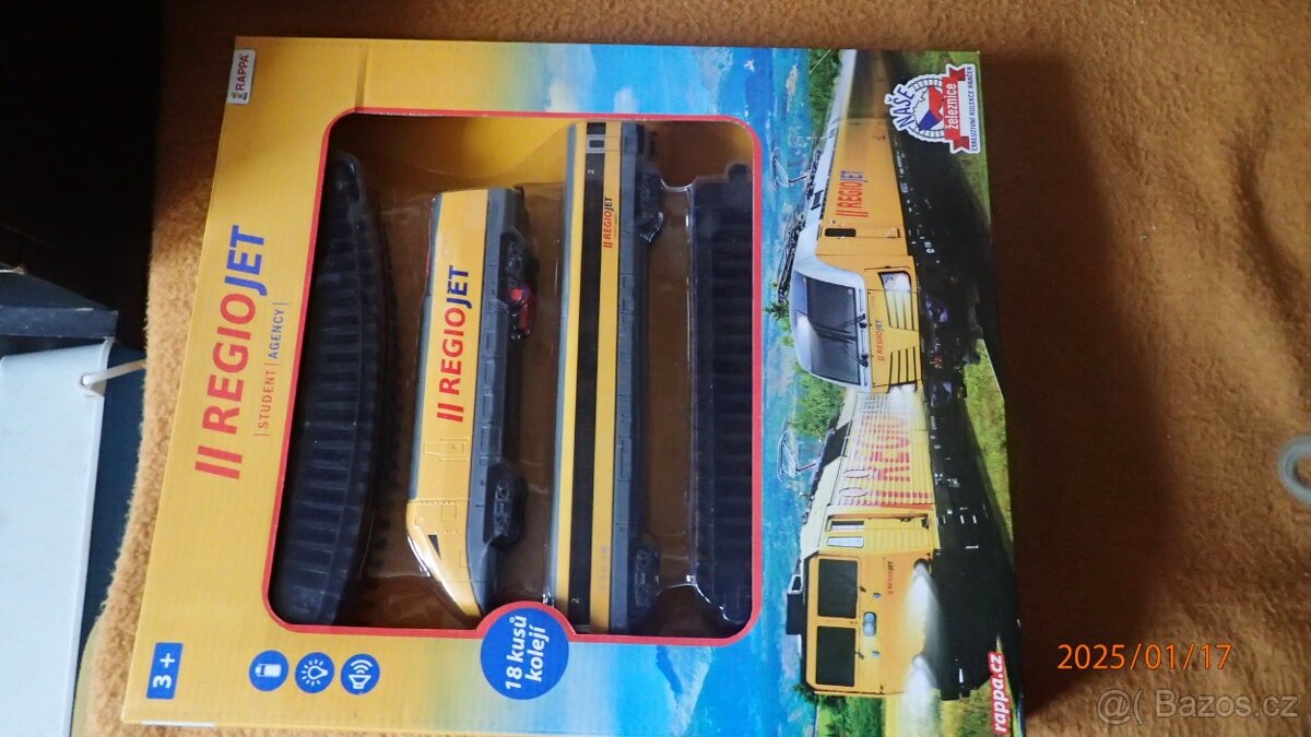 Velké množství modelů vláčků - 11