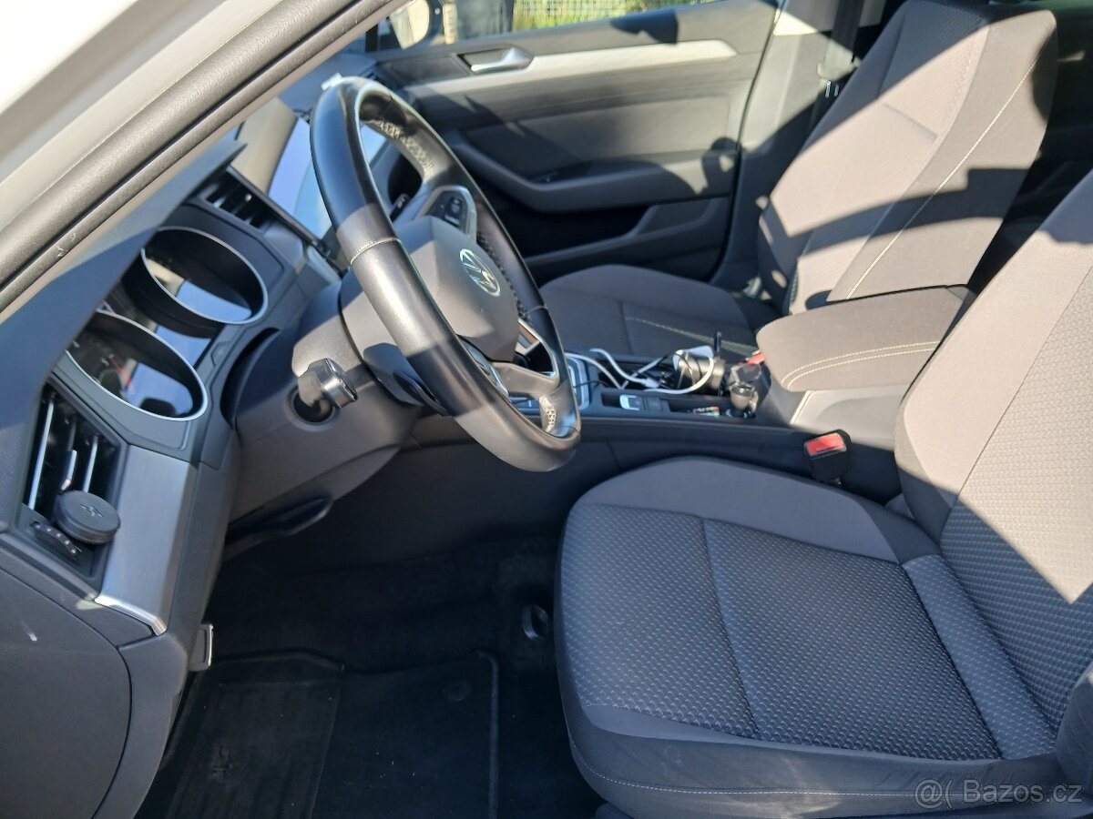 ⏩Zaměstnám česky mluvící řidiče⏪ - 🚕vozidla v automatu🔝 - 11