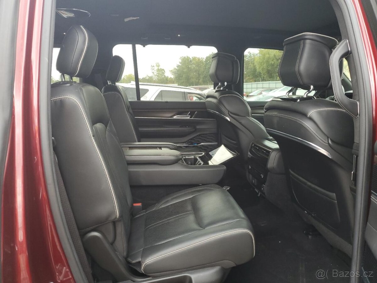 Jeep Grand Wagoneer Series II 2022 - 11