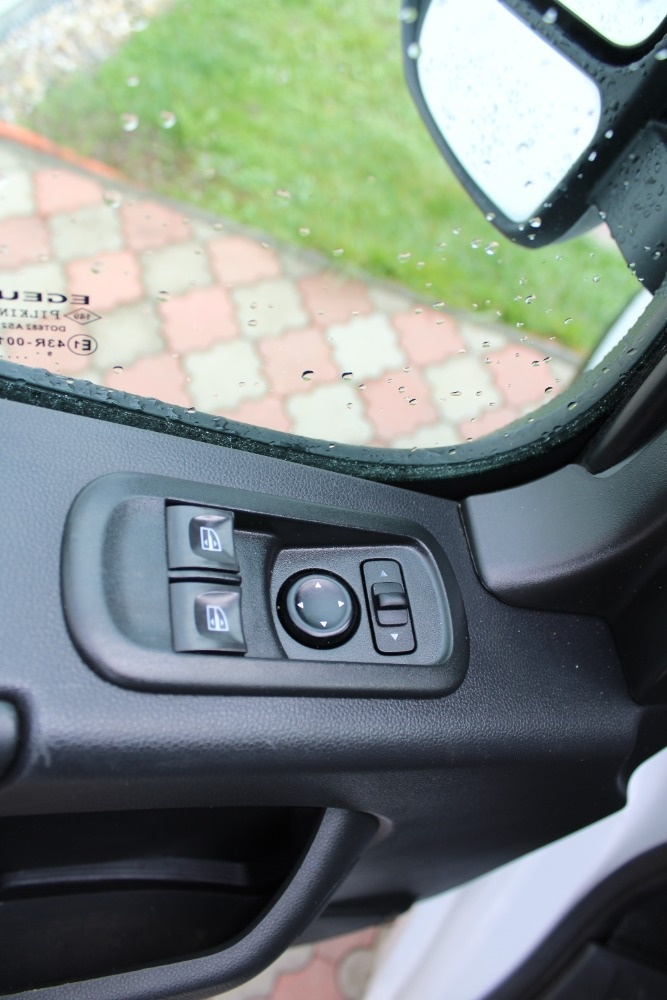 Renault Master, 2.3 DCI L3H2 maxi+dílna+klima - 11