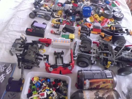 Velké množství Originální LEGO z různých Setů plus FIGURKY - 11