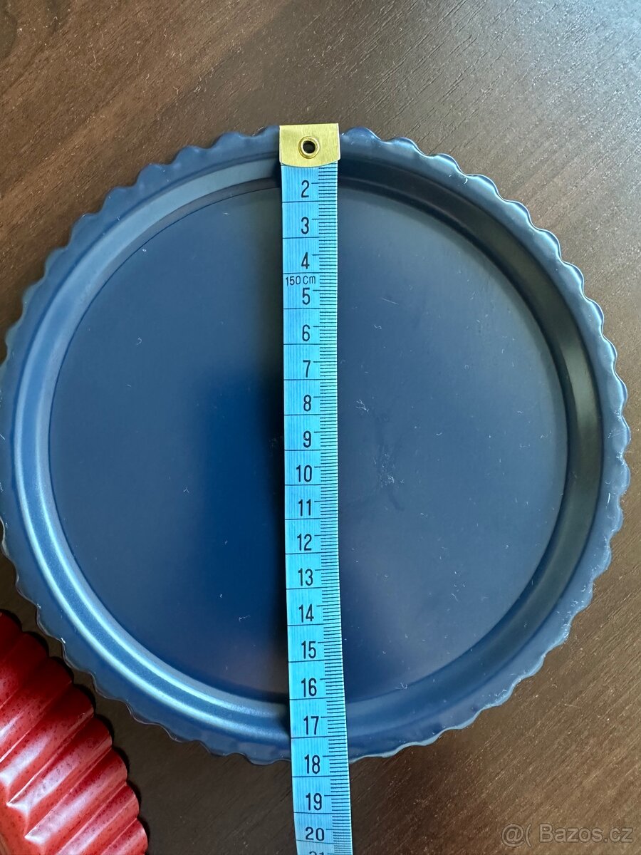 Teflonové formy na pečení cheesecake, průměr 24, 20, 18 cm - 11