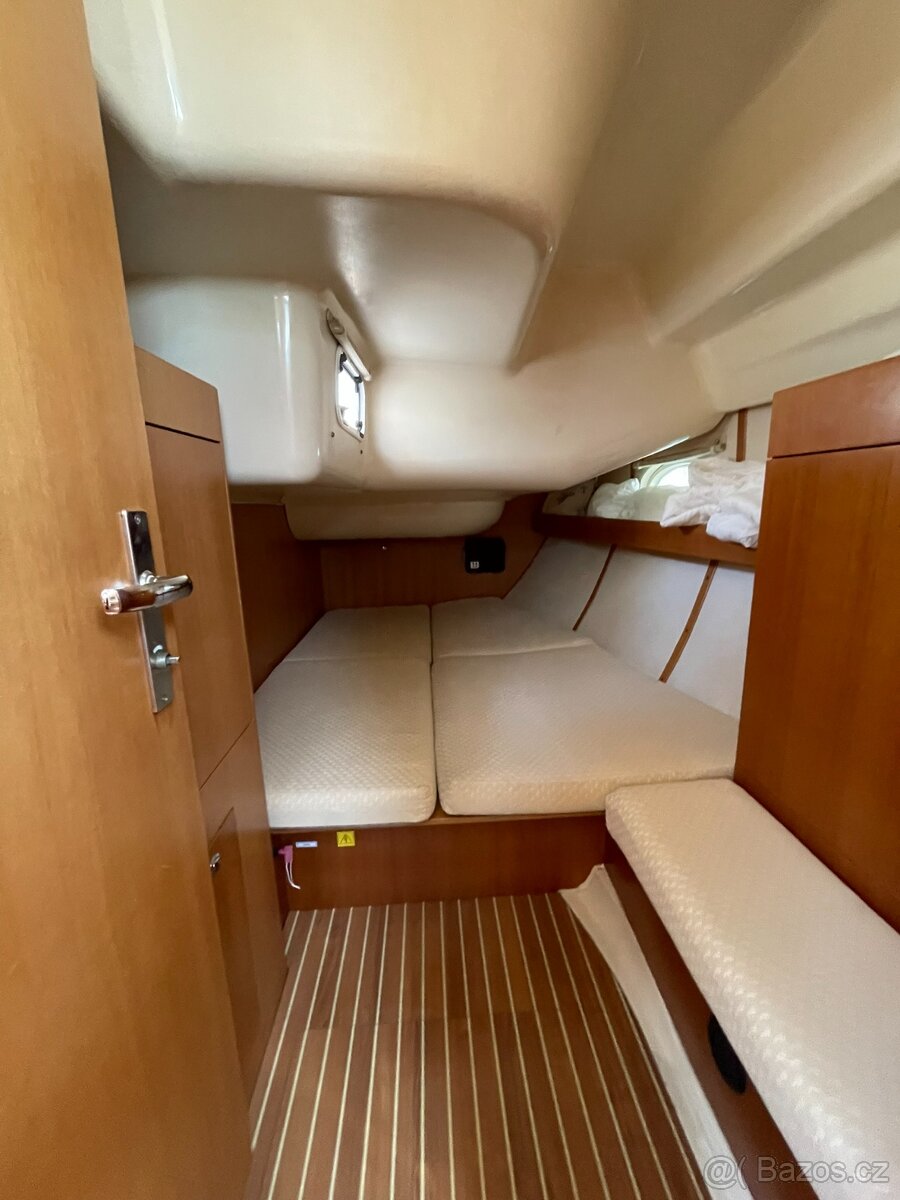 Plachetnice ELAN IMPRESSION 434 - 11