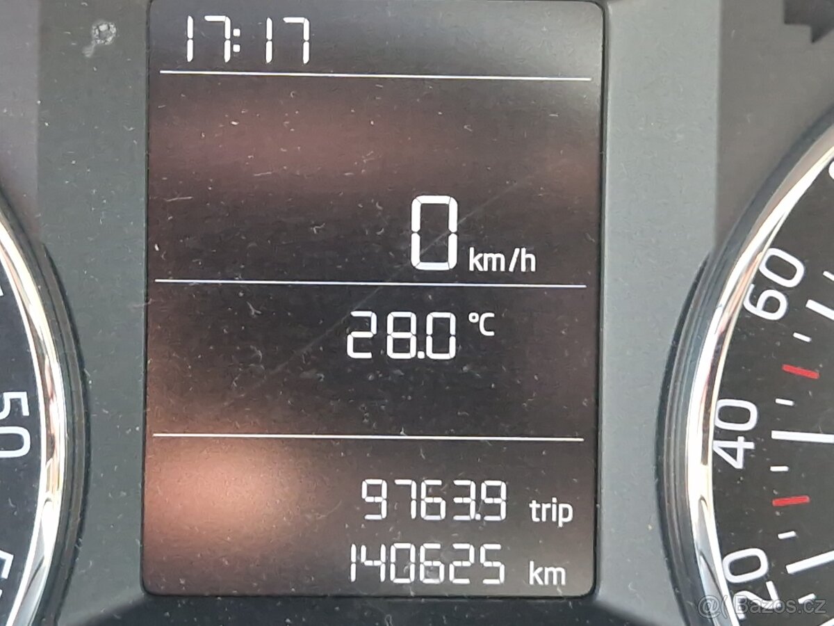 Škoda Octavia 4x4 2,0TDi i na splátky všem BEZ REGISTRU - 11