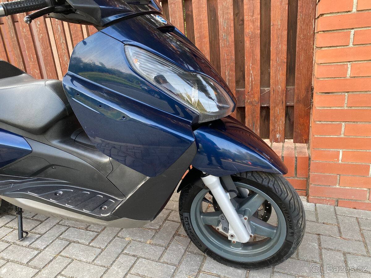 Piaggio X7 125 (2010) - 11